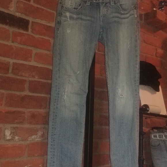 Jeans jeans n more jeans - Picture 10 of 13